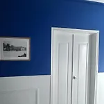 Arcada House B&B 타비라