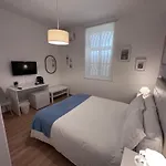 B&B Arcada House 타비라