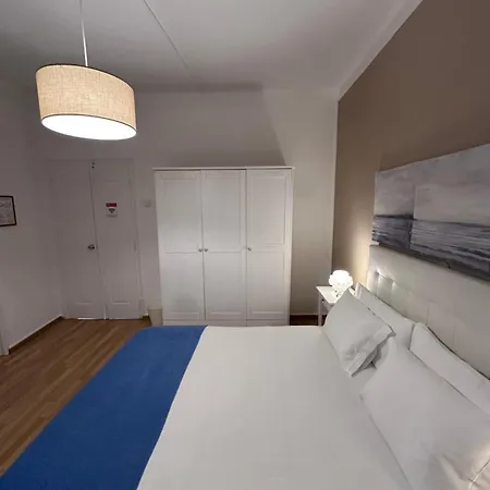 Couette-café Arcada House *