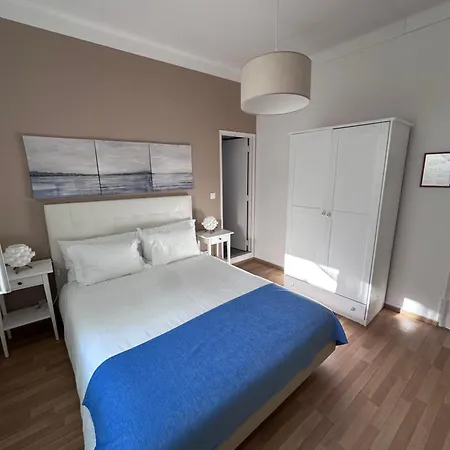 Arcada House 塔维拉
